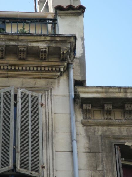 Débouchage ou curage canalisation verticale en façade